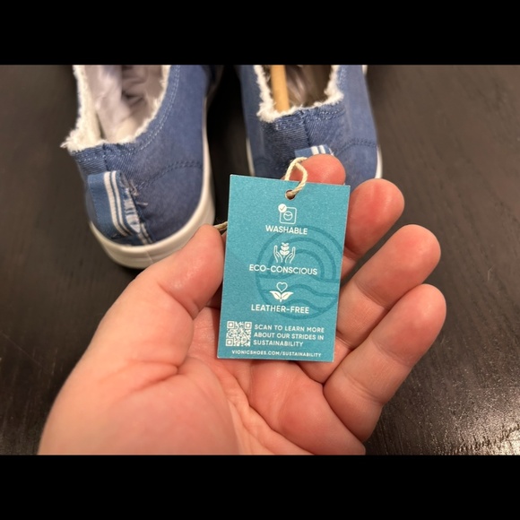 Vionic Beach Malibu Canvas Sneakers/Shoes Denim Blue Womens Size 5 Wide - Picture 11 of 16